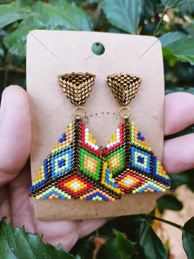 Aros artesanales de mostacillas Toyitacrearte - miniatura 6
