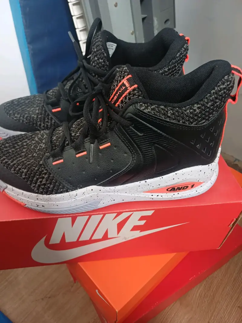 Zapatillas deportivas negras Nike Air Jordan - 2
