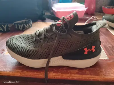 Zapatillas deportivas Under Armour gris - miniatura 3
