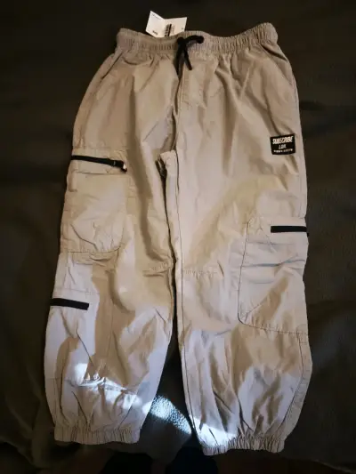Pantalones cargo beige para niño Next - miniatura 1