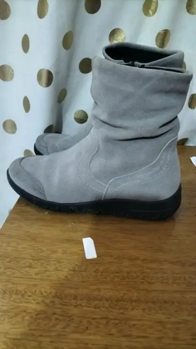 Botines de reno gris con cierre latera número 36l - miniatura 2