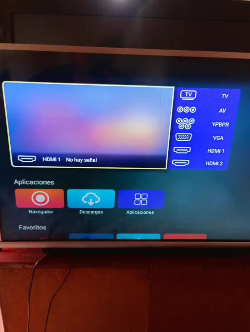 Smart TV Android con múltiples entradas HDM 32I - 2