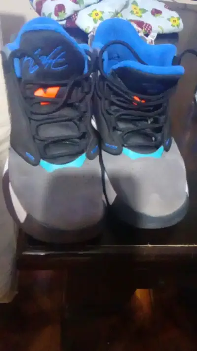 Jordan aura 4 - miniatura 2