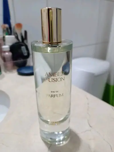 Perfume Amber Fusion Eau de Parfum Zara 80ml - miniatura 2
