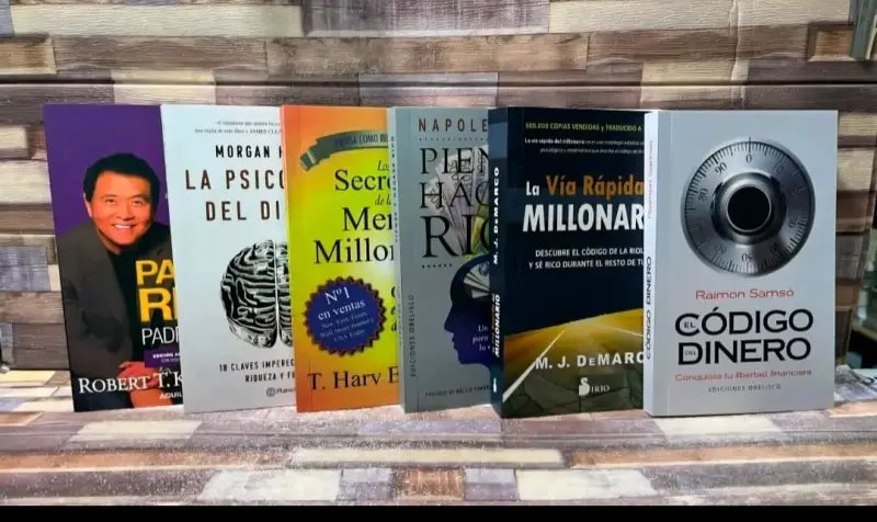 Set de libros de desarrollo personal y negocios