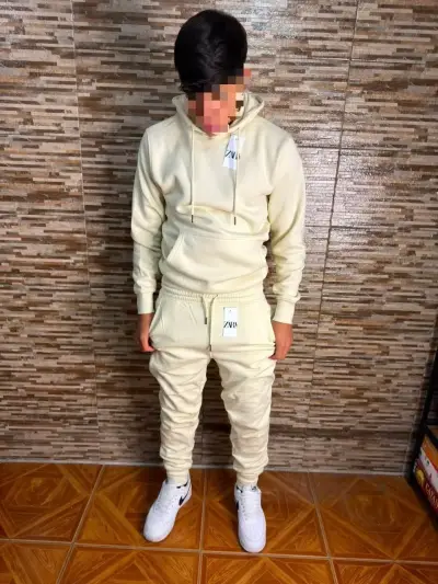 Conjunto de buzo ZARA en varios colores - miniatura 4