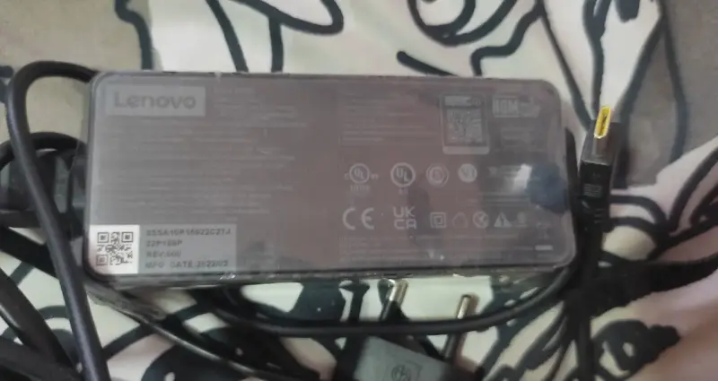 Cargador Lenovo Tipo C - 2
