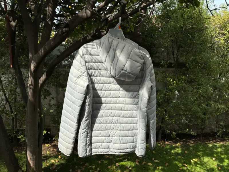 Parka gris clara con capucha Opposite - 2