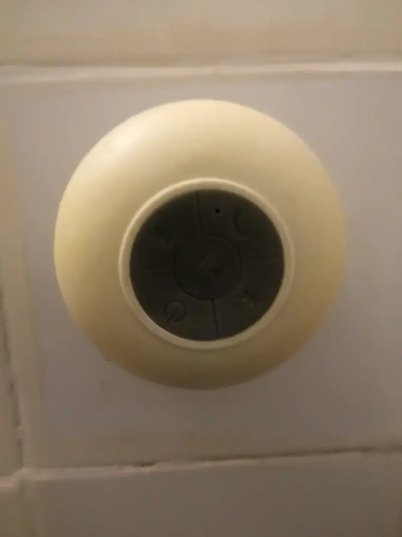 Parlante Bluetooth para ducha resistente al agua - 2