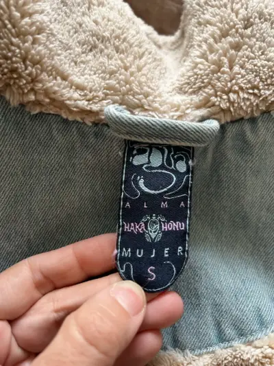 Chaqueta de mezclilla con forro de lana para mujer - miniatura 4