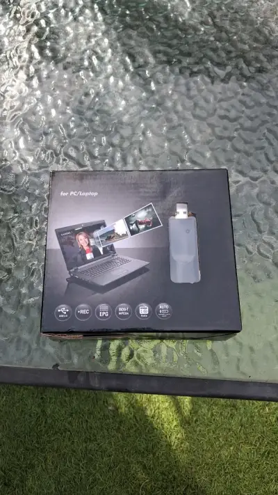 Sintonizador de TV Digital USB para PC y Laptop - miniatura 1