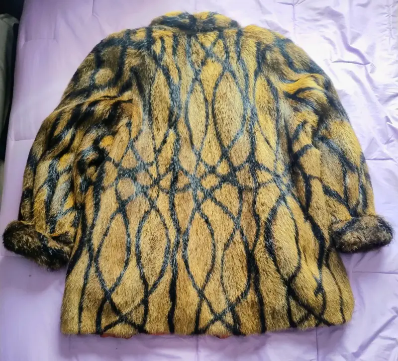 Abrigo de piel sintética Amadeus Pieles diseño animal print - 5