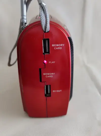 Radio FM con Bluetooth y reproductor USB - miniatura 3