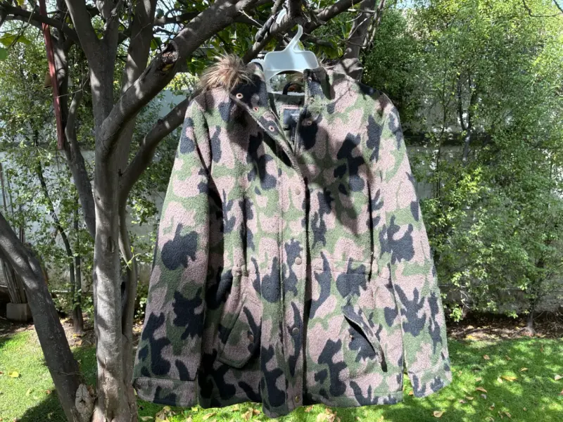 Chaqueta camuflaje con capucha Forever 21 - 1