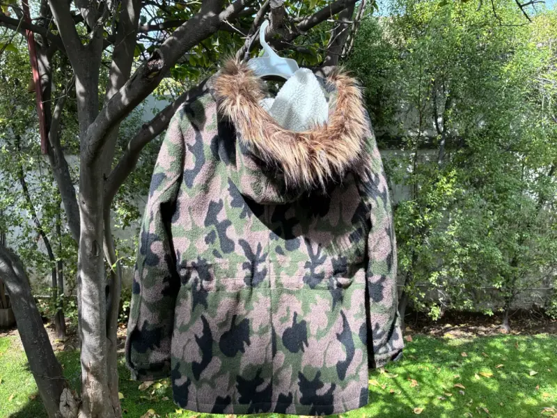 Chaqueta camuflaje con capucha Forever 21 - 2