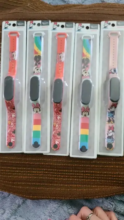 Reloj pulso de personajes - miniatura 1