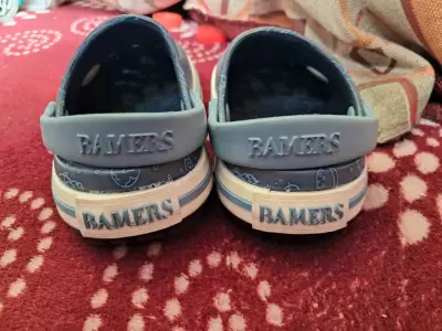 Zapatillas deportivas para niños con diseño de dinosaurio - miniatura 2
