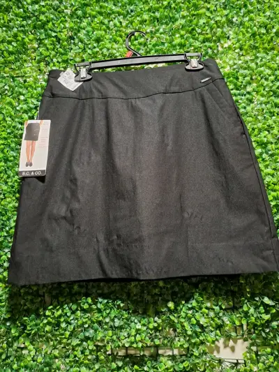 Falda short negra elástica S.C. & Co. - miniatura 2