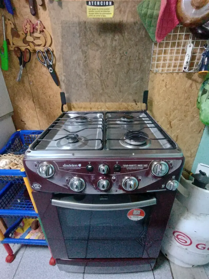 Cocina a gas Sindelen Nova-Quattro 3600 rojo - 3