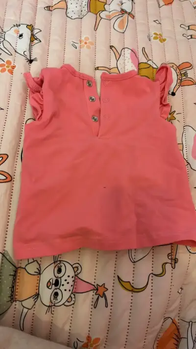 Polera rosada infantil con diseño de ciervo - miniatura 2