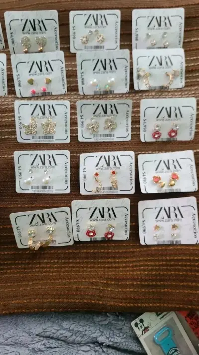 Set de aros variados Zara para mujer - miniatura 3