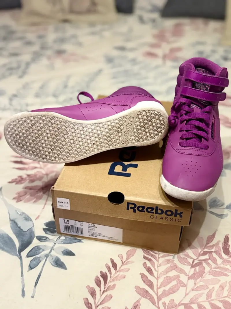 Zapatillas Reebok Classic moradas talla 37.5 - 2
