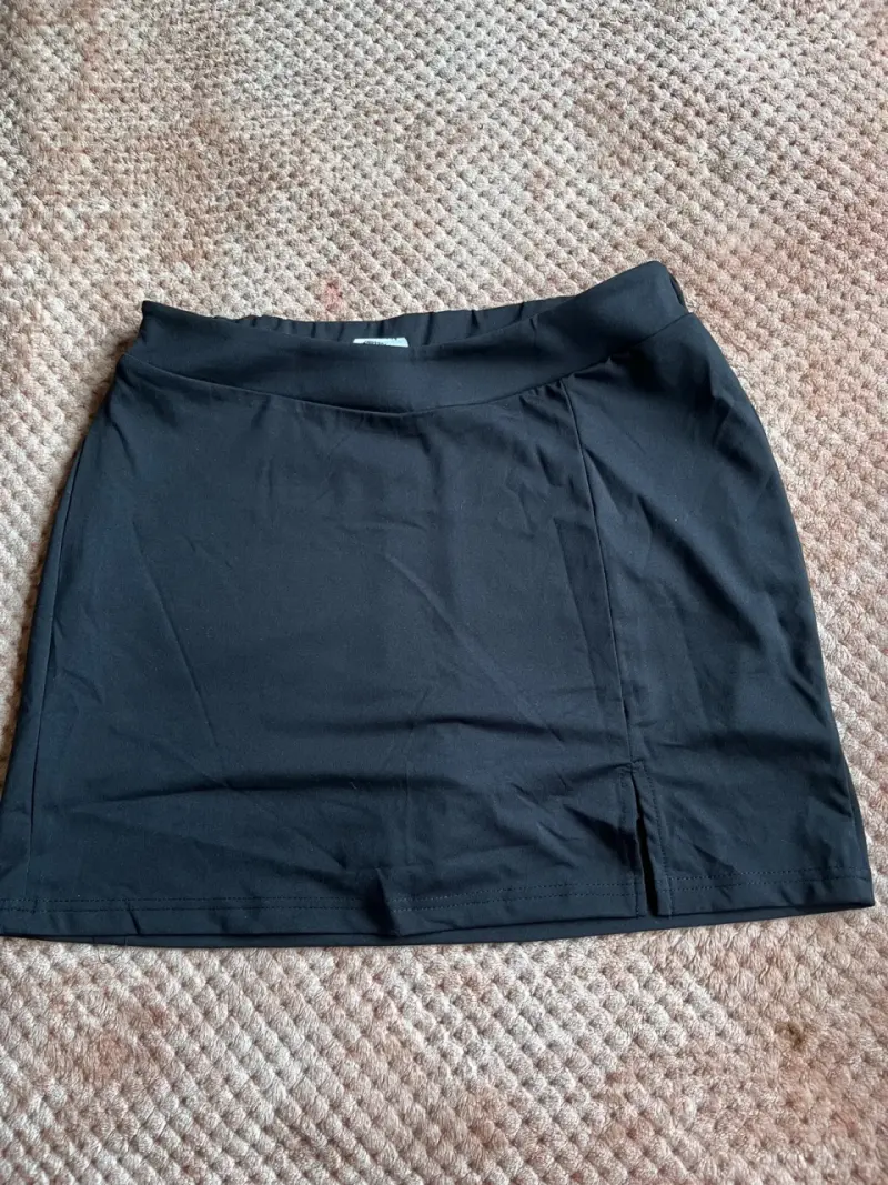 Falda Super comoda negra talla M - 1
