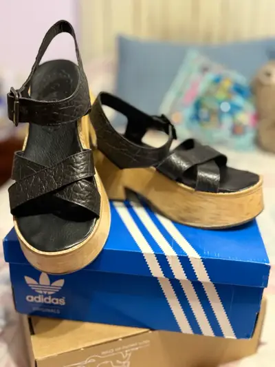 Sandalias CMoran cuero 38 - miniatura 1