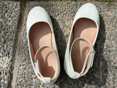 Zapatos de niña blancos 36 - miniatura 3
