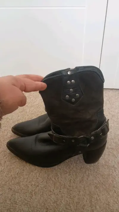 Botines de cuero negro con hebilla - miniatura 2