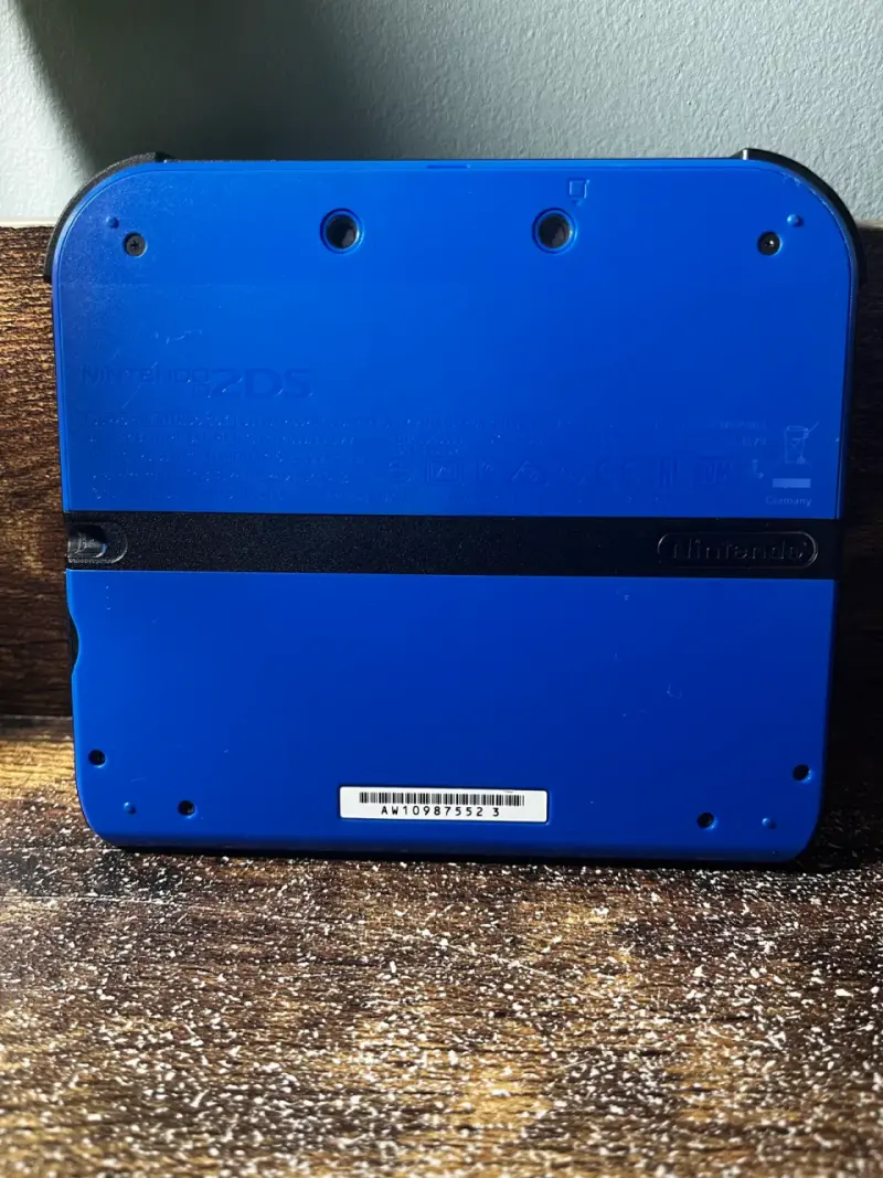 Consola Nintendo 2DS Azul con Mario Kart 7 - 3