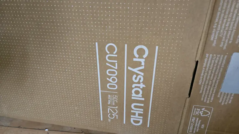 Smart TV Samsung LED 4K UHD 50 pulgadas - 2