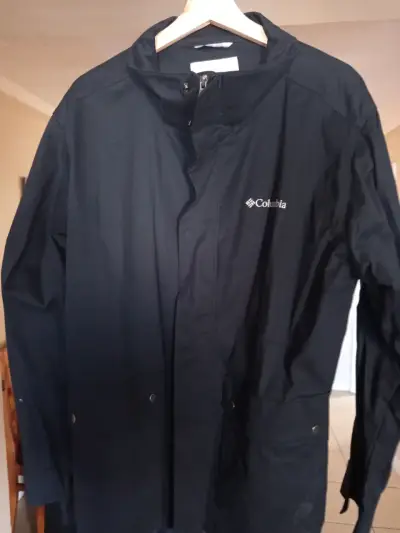 Chaqueta negra Columbia para hombre - miniatura 1