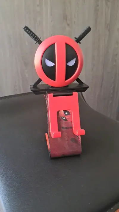 Soporte Deadpool Ikon para control y teléfono - miniatura 5