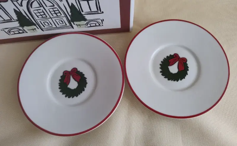 Set de Tazas de Espresso con Platillos Decorativos - 5
