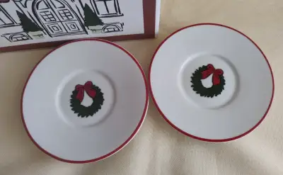 Set de Tazas de Espresso con Platillos Decorativos - miniatura 5