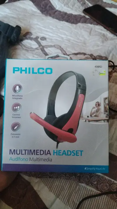 Audífonos multimedia Philco con micrófono integrado - miniatura 1
