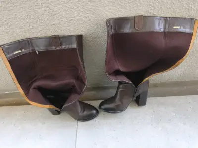 Botas Vélez, cuero marrón con tacón alto - miniatura 4