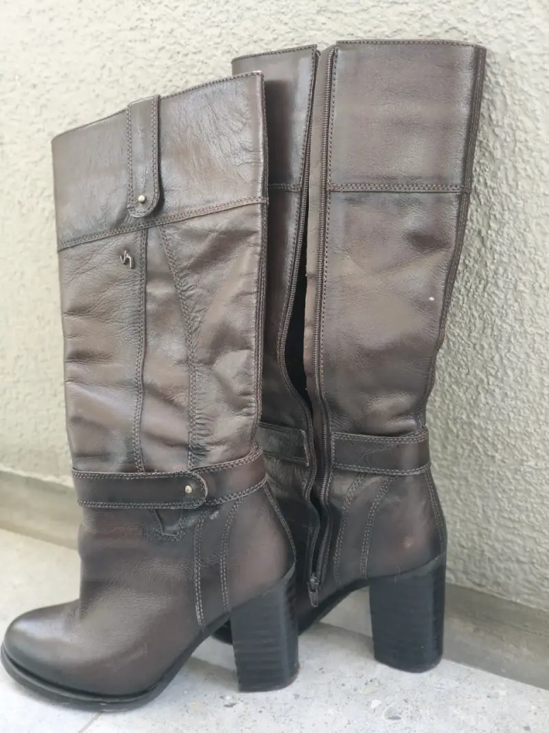 Botas Vélez, cuero marrón con tacón alto - 6