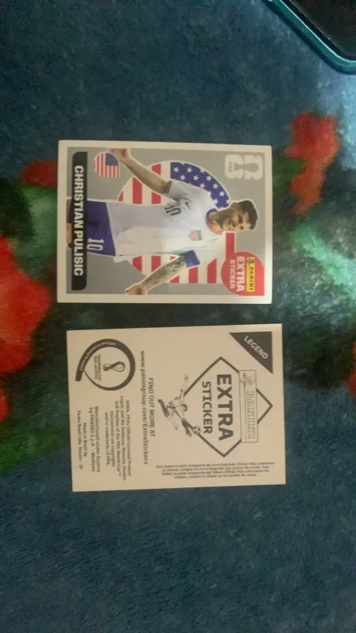 Set de Stickers Panini FIFA 2022 Christian Pulisic y Luis Suárez - 3