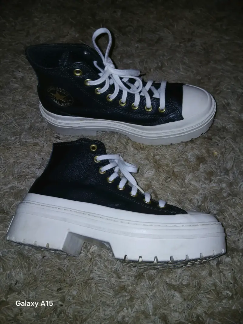 Zapatillas negras de cuero para mujer con plataforma - 3