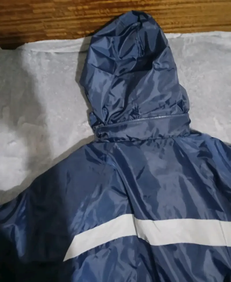 Overol impermeable azul con reflectantes - 5