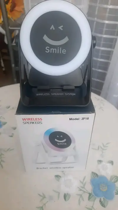Parlante Inalámbrico Smile ZF18 con Luz LED - miniatura 3