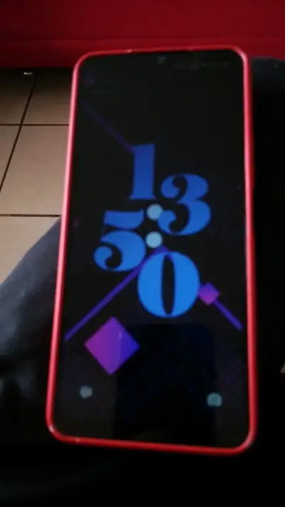 Smartphone POCO con cámara de 50MP - miniatura 1