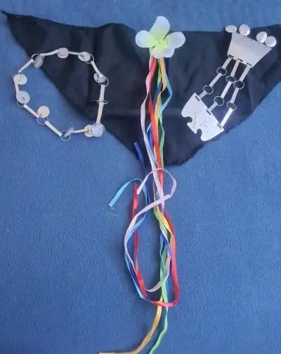 Cinturón de Danza Tradicional con Adornos Metálicos - miniatura 3