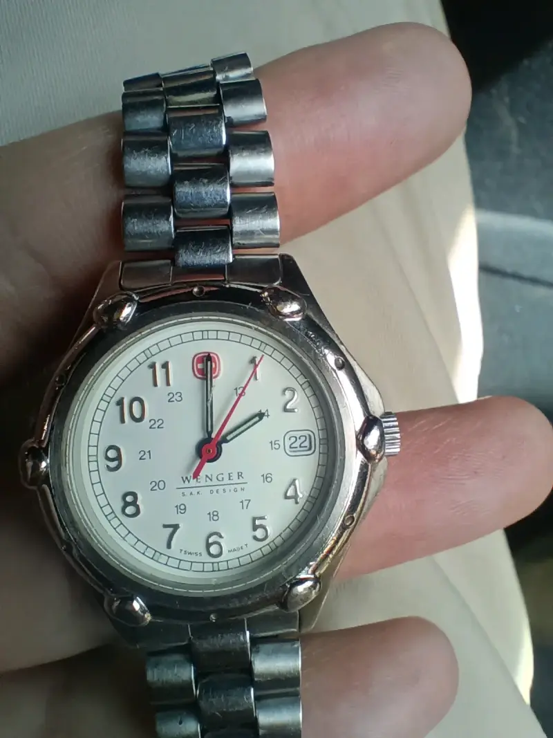 Reloj Wenger de acero inoxidable para mujer - 2