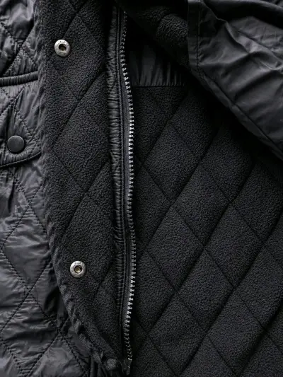 Chaqueta acolchada negra con cierre y botones - miniatura 4
