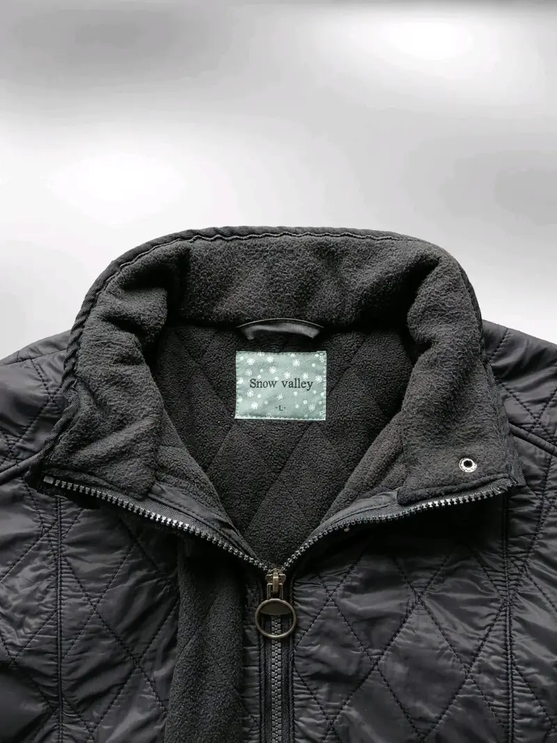Chaqueta acolchada negra con cierre y botones - 5