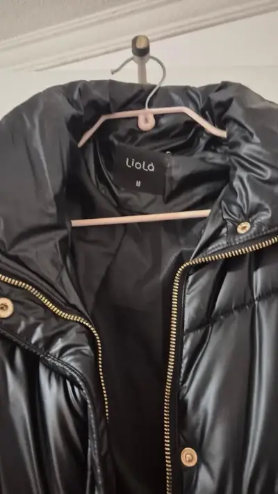 Parka negro con cinturón Liola - miniatura 1
