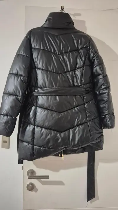 Parka negro con cinturón Liola - miniatura 3